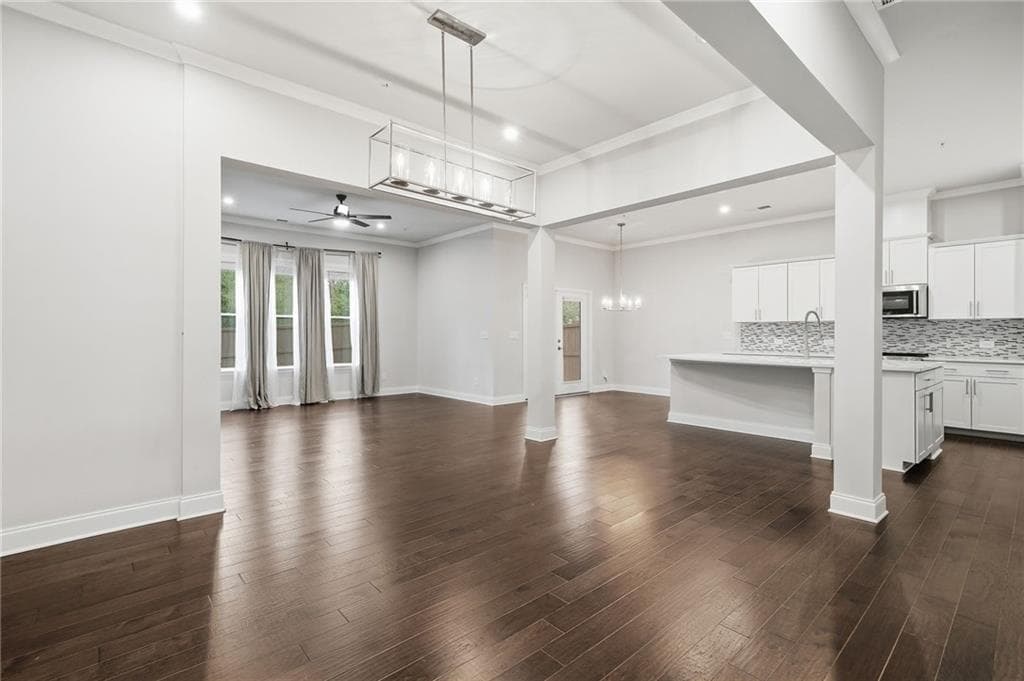 3 bedroom, 4 bathroom, 2,504 sq ft townhouse under contract at 207 Holden Way, Woodstock, GA 30189 — photo 8