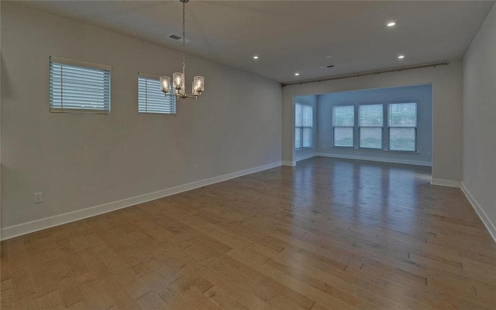 2 bedroom, 2 bathroom, 1,509 sq ft single family residence for sale at 5989 Rollingwood Way, Hoschton, GA 30548 — photo 9