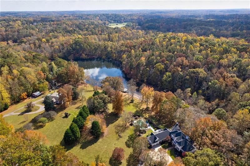 5 bedroom, 6 bathroom, 7,516 sq ft single family residence sold at 1801 Birmingham Road, Milton, GA 30004