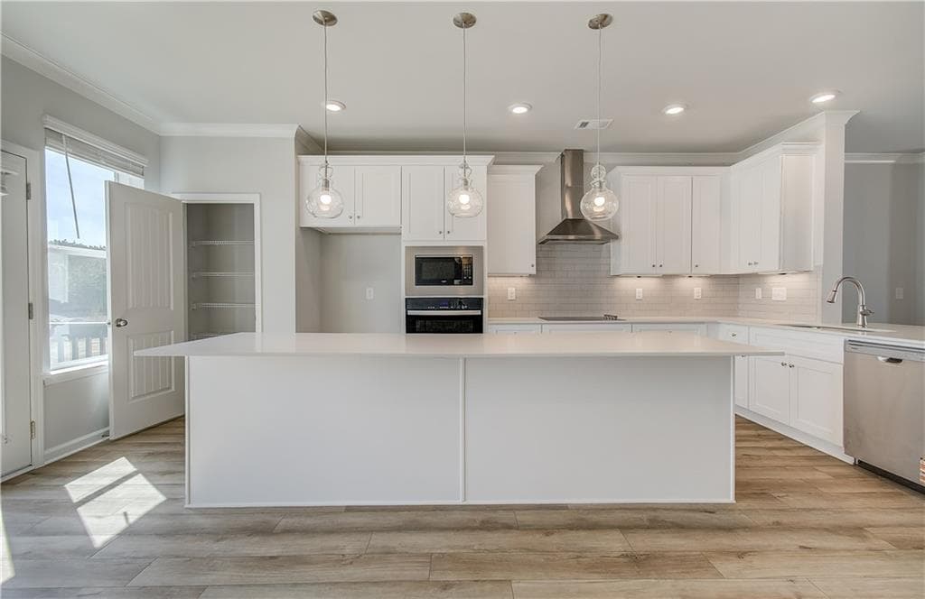 3 bedroom, 4 bathroom, 1,897 sq ft townhouse under contract at 629 Marimba Pike, Mcdonough, GA 30253 — photo 9