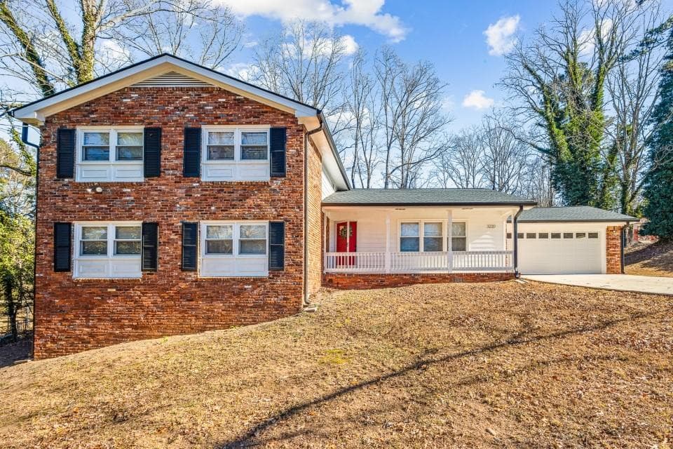 3220 Rockview Drive, Lithonia, GA 30038 — most recent listing photo