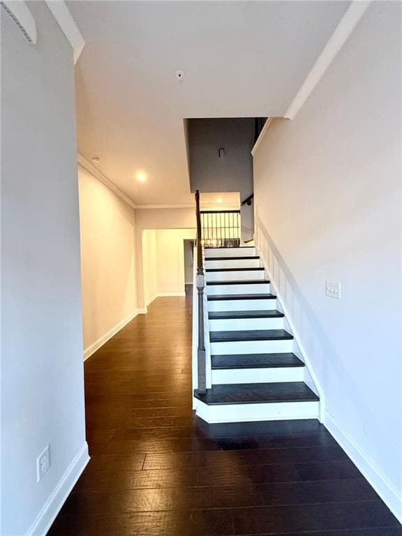 3 bedroom, 4 bathroom, 2,504 sq ft townhouse under contract at 207 Holden Way, Woodstock, GA 30189 — photo 7