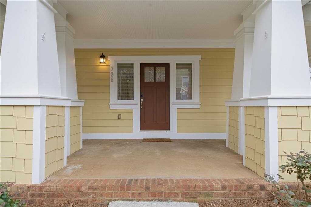 2 bedroom, 2 bathroom, 1,139 sq ft condominium sold at 490 Barnett Shoals Road 726, Athens, GA 30605