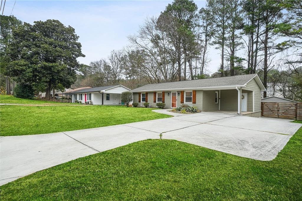 3 bedroom, 2 bathroom, 1,270 sq ft single family residence for sale at 3048 Cottonwood Drive, Atlanta, GA 30316 — photo 2