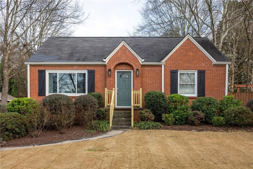 1096 Walker Drive, Decatur, GA 30030 — most recent listing photo