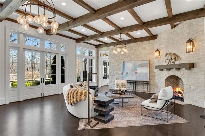 6 bedroom, 10 bathroom, 9,952 sq ft single family residence for sale at 560 Lost River Bend, Milton, GA 30004 — photo 8