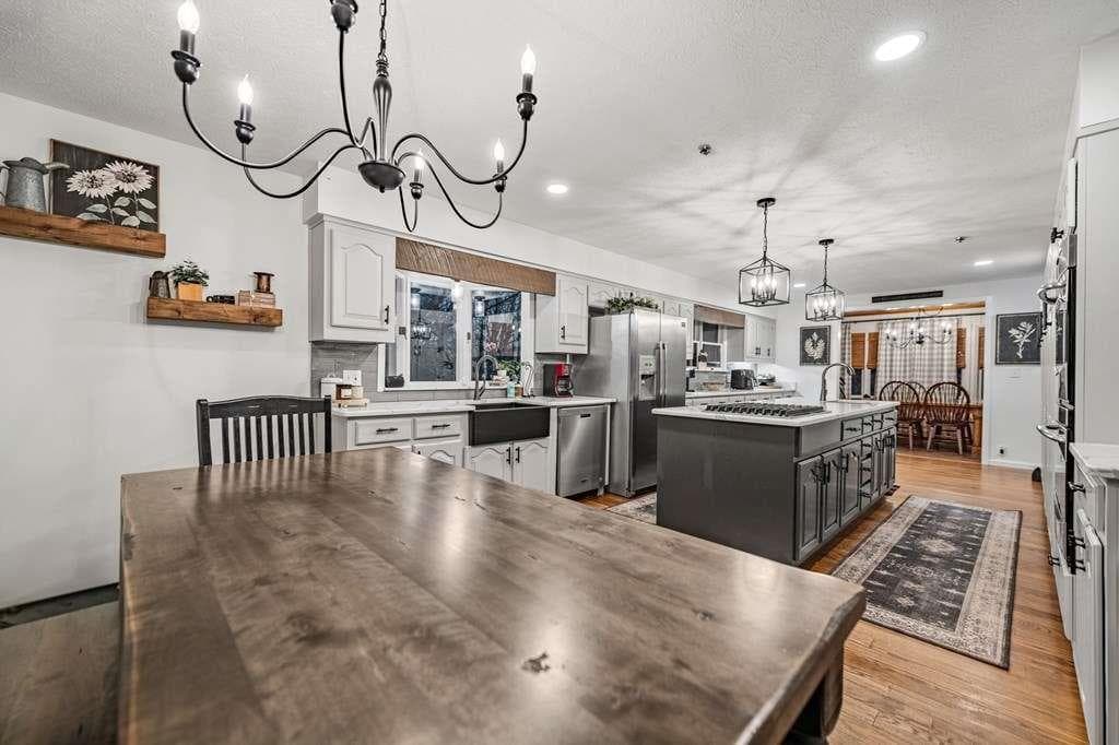 6 bedroom, 4 bathroom, 5,600 sq ft single family residence under contract at 178 Arp Road, Mineral Bluff, GA 30559 — photo 10
