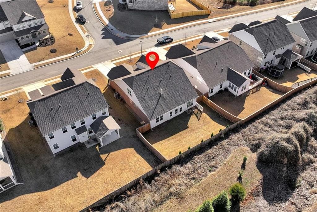 5 bedroom, 3 bathroom, 3,070 sq ft single family residence for rent at 6968 Manchester Drive, Flowery Branch, GA 30542 for $3,000 a month — photo 7