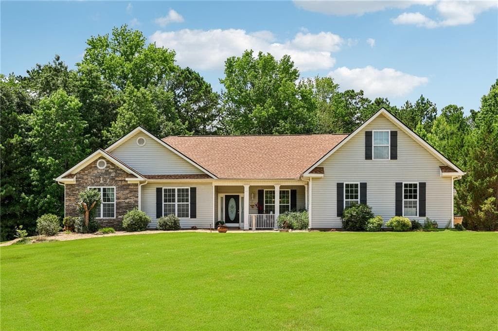1422 New Holland Circle, Mcdonough, GA 30252 — most recent listing photo