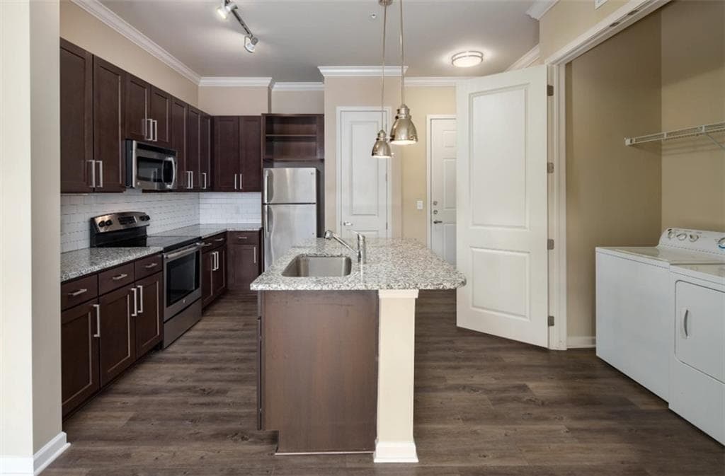 2 bedroom, 2 bathroom, 1,171 sq ft apartment for rent at 306 Ardmore Circle C124, Atlanta, GA 30309 for $2,158 a month — photo 4