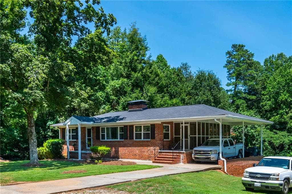 2 bedroom, 2 bathroom, 1,625 sq ft single family residence for sale at 4270 S Main Street, Acworth, GA 30101 — photo 6