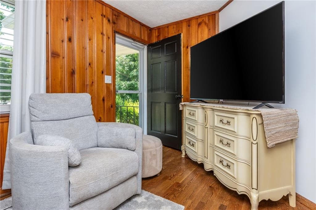 2 bedroom, 2 bathroom, 1,625 sq ft single family residence for sale at 4270 S Main Street, Acworth, GA 30101 — photo 7