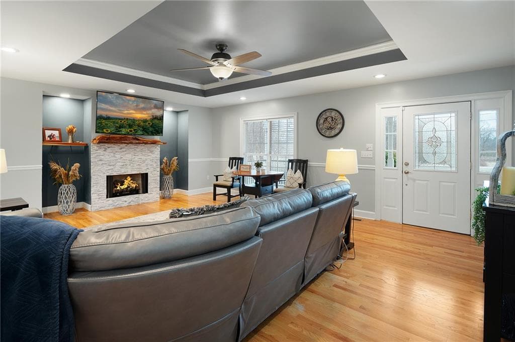 5 bedroom, 4 bathroom, 3,214 sq ft single family residence under contract at 425 McDaniel Station Road, Calhoun, GA 30701 — photo 10
