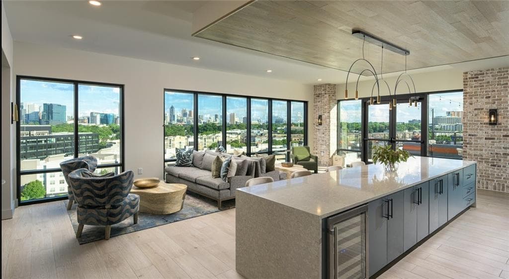 1 bedroom, 1 bathroom, 721 sq ft apartment for rent at 400 Bishop Street 1B.5, Atlanta, GA 30318 for $2,216 a month — photo 6