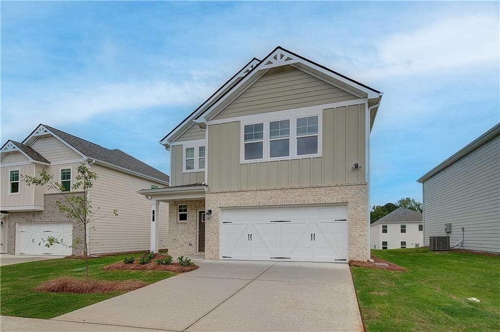 4 bedroom, 3 bathroom, 2,416 sq ft single family residence under contract at 60 Cedar Drive, Fairburn, GA 30213 — photo 2
