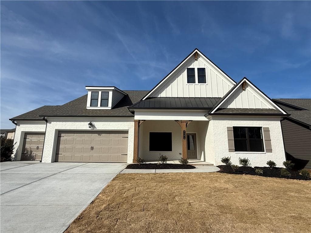 5520 Tullis Drive, Gainesville, GA 30507 — most recent listing photo