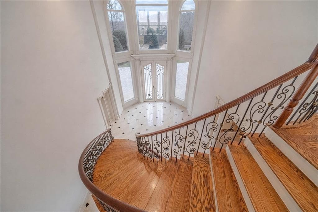 6 bedroom, 9 bathroom, 17,692 sq ft single family residence for sale at 8330 Jett Ferry Road, Sandy Springs, GA 30350 — photo 9