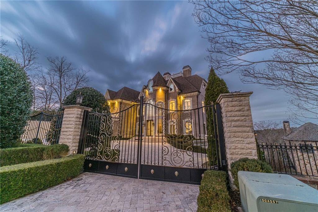 6 bedroom, 9 bathroom, 17,692 sq ft single family residence for sale at 8330 Jett Ferry Road, Sandy Springs, GA 30350 — photo 2