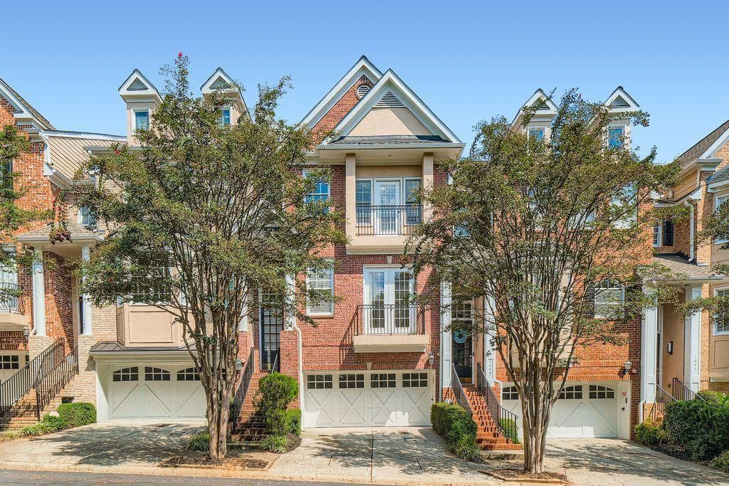 1051 Emory Parc Place, Decatur, GA 30033 — most recent listing photo