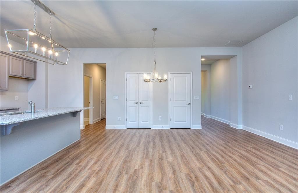 4 bedroom, 4 bathroom, 2,167 sq ft single family residence for sale at 154 Classic Overlook, Homer, GA 30547 — photo 3