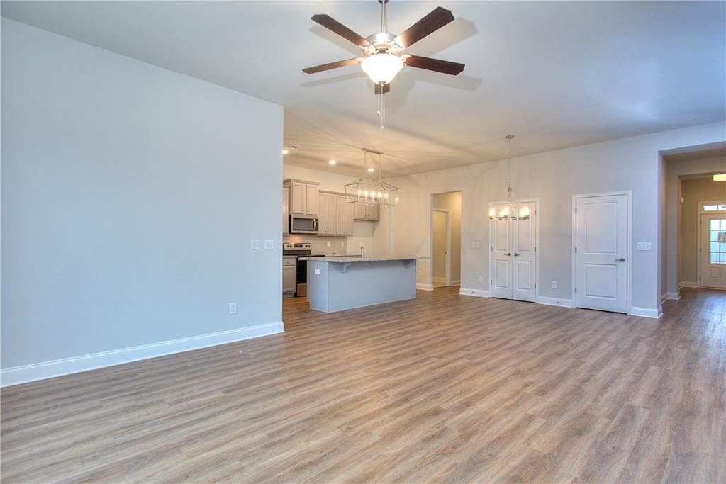 4 bedroom, 4 bathroom, 2,167 sq ft single family residence for sale at 154 Classic Overlook, Homer, GA 30547 — photo 7