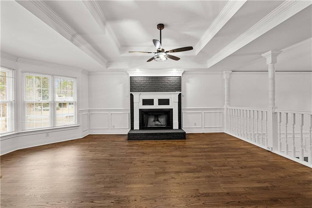 6 bedroom, 4 bathroom, 5,115 sq ft single family residence for sale at 5302 Greenway Drive, Villa Rica, GA 30180 — photo 9