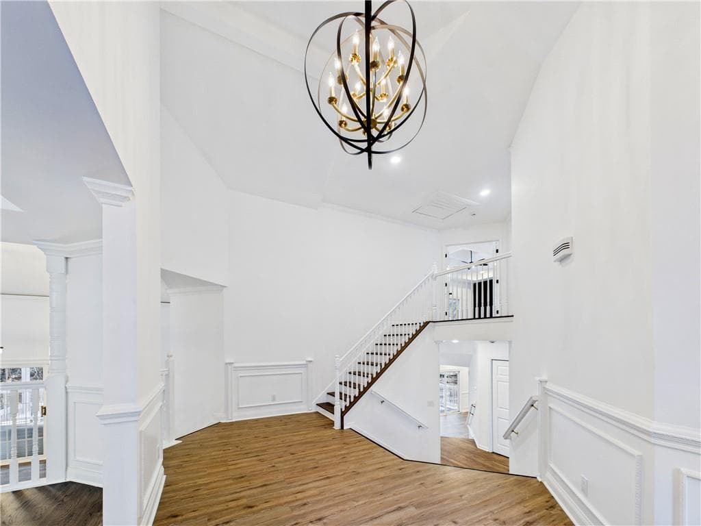 6 bedroom, 4 bathroom, 5,115 sq ft single family residence for sale at 5302 Greenway Drive, Villa Rica, GA 30180 — photo 6