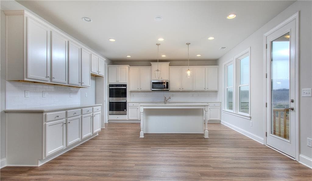 5 bedroom, 4 bathroom, 2,608 sq ft single family residence for sale at 132 Classic Overlook, Homer, GA 30547 — photo 9