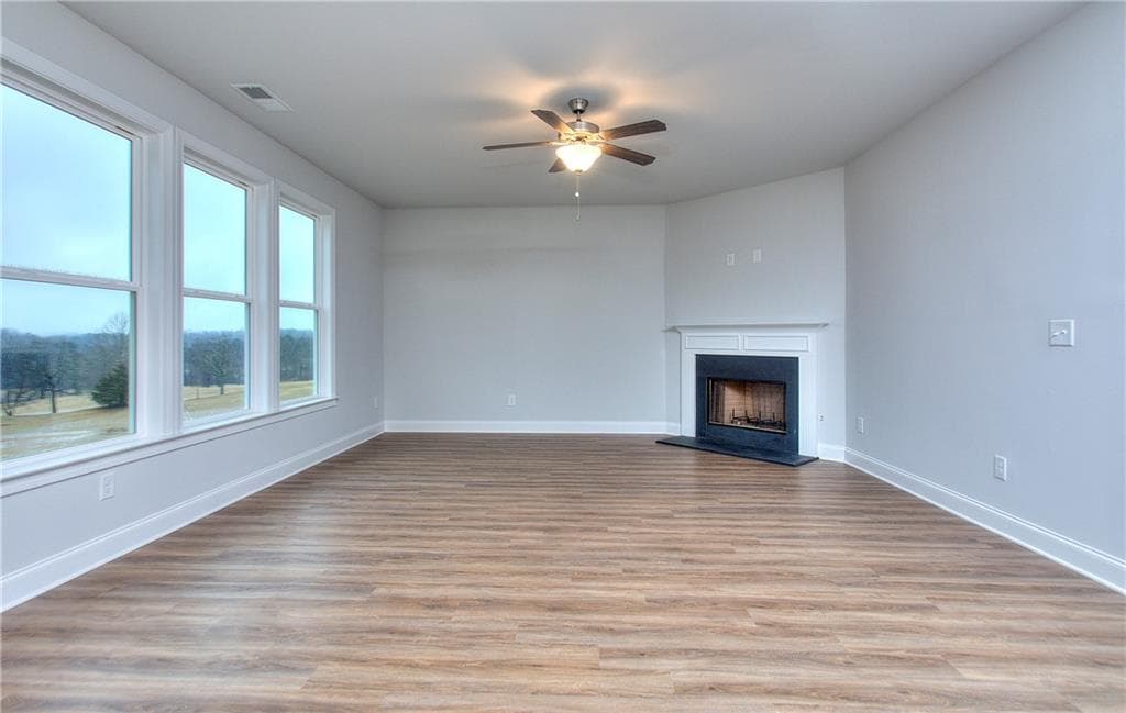 5 bedroom, 4 bathroom, 2,608 sq ft single family residence for sale at 132 Classic Overlook, Homer, GA 30547 — photo 7