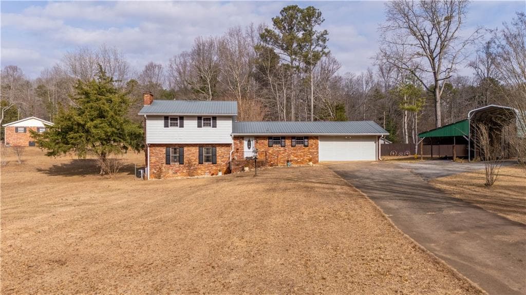 3318 Springdale Forrest Circle, Gainesville, GA 30506 — most recent listing photo