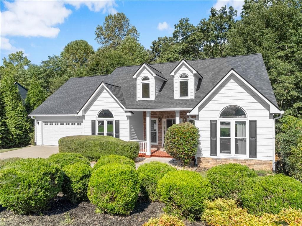 9380 Eagles Landing Drive, Gainesville, GA 30506 — most recent listing photo