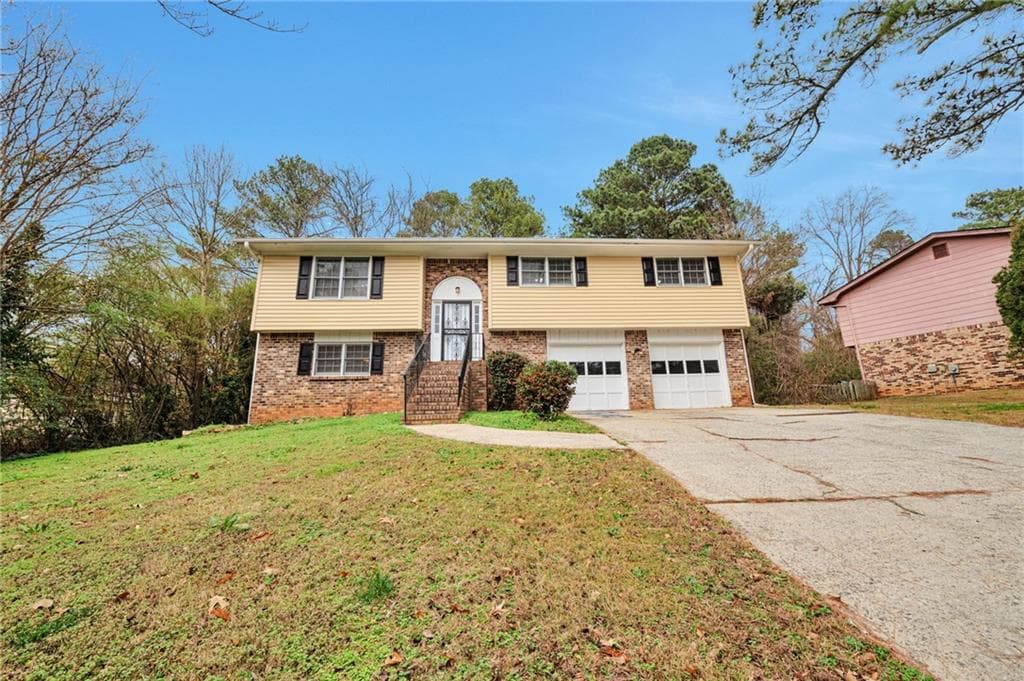 4670 Wendover Drive, Stone Mountain, GA 30083 — most recent listing photo