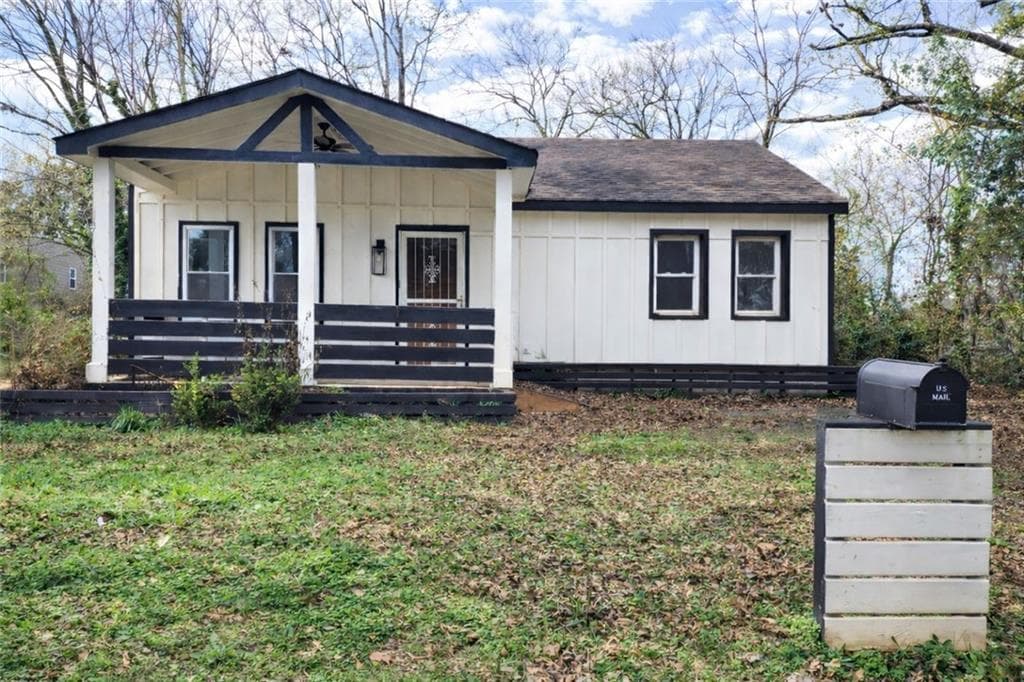3 bedroom, 2 bathroom, 988 sq ft single family residence sold at 296 Thornton Street, Atlanta, GA 30315