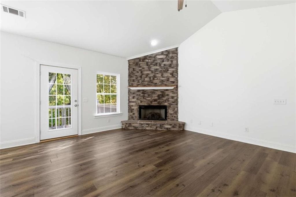 4 bedroom, 3 bathroom, 2,704 sq ft single family residence under contract at 622 Spring Crest Road, Cleveland, GA 30528 — photo 8