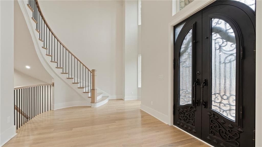 8 bedroom, 8 bathroom, 8,013 sq ft single family residence for sale at 1694 Harts Mill Road, Brookhaven, GA 30319 — photo 5