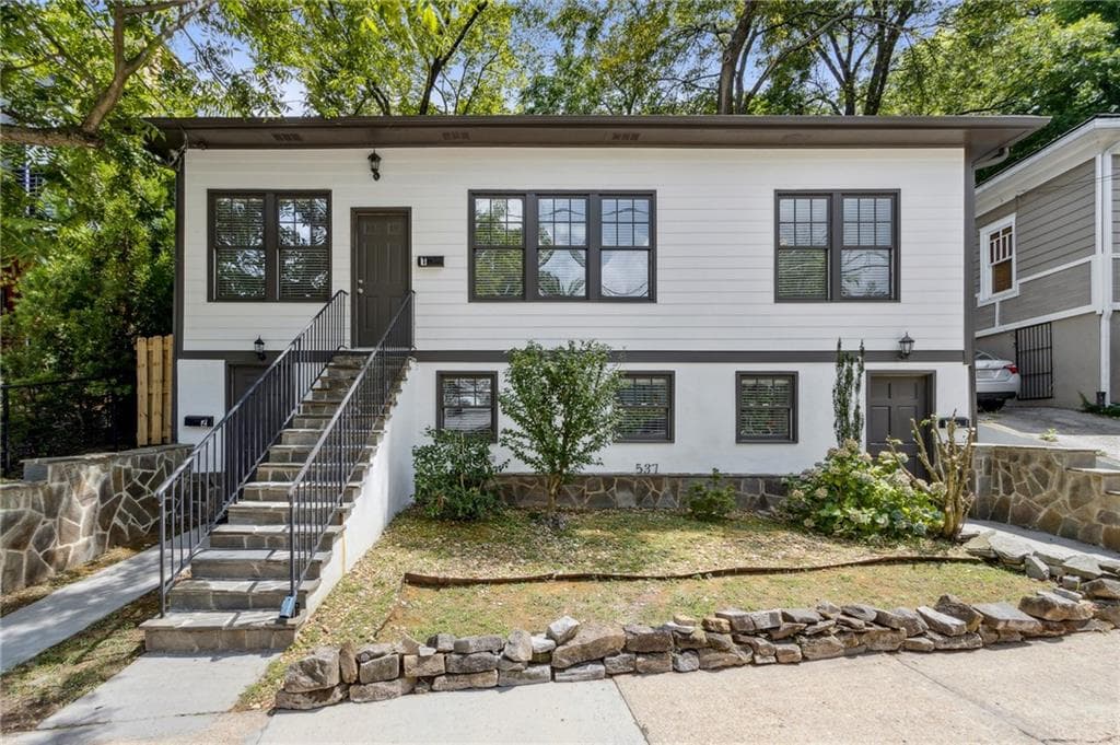 4 bedroom, 4 bathroom single family residence sold at 537 Morgan Street, Atlanta, GA 30308