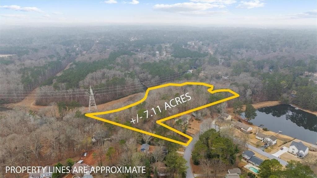 single family residence for sale at 4194 Rocky Ledge Way, Snellville, GA 30039 — photo 2