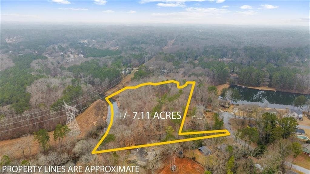single family residence for sale at 4194 Rocky Ledge Way, Snellville, GA 30039 — photo 8
