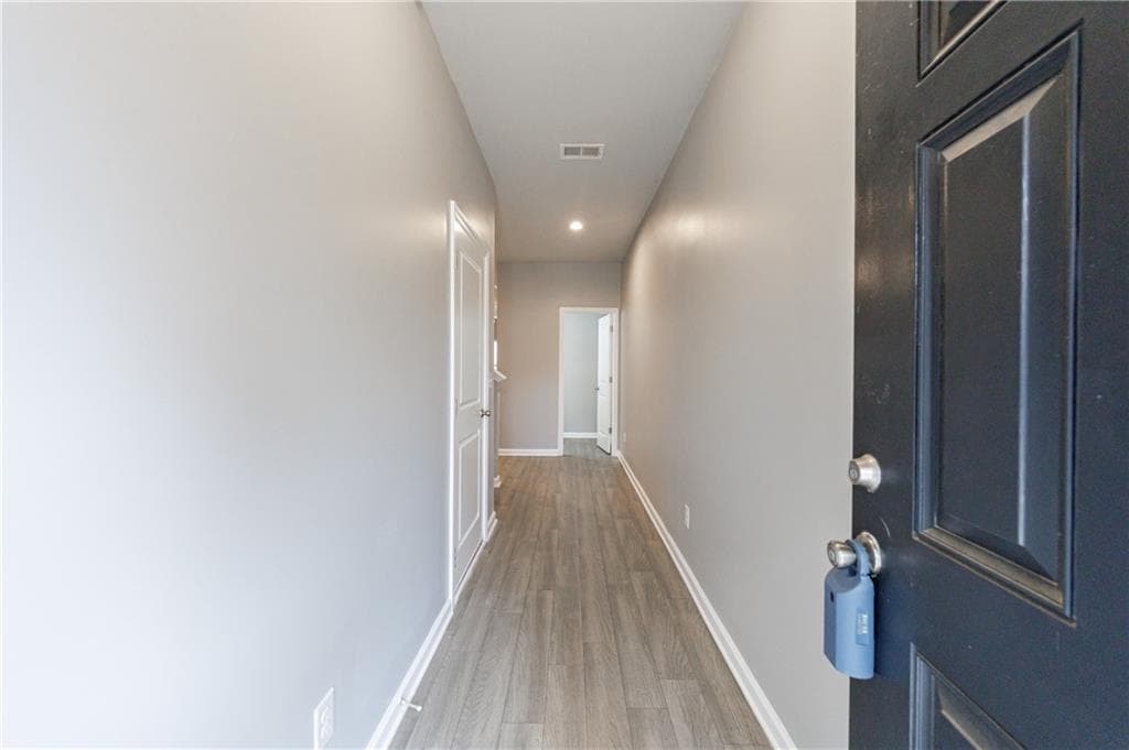 3 bedroom, 3 bathroom, 1,968 sq ft townhouse for sale at 3413 Endurance Court, Atlanta, GA 30349 — photo 7