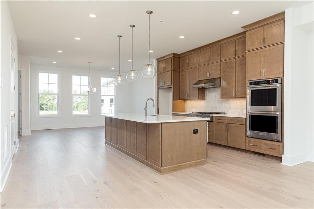 4 bedroom, 5 bathroom, 3,715 sq ft townhouse for sale at 2244 Crestview Drive 35, Brookhaven, GA 30319