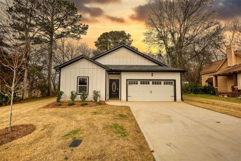3 bedroom, 2 bathroom, 1,700 sq ft single family residence for sale at 853 Pearl Street, Madison, GA 30650 — photo 2