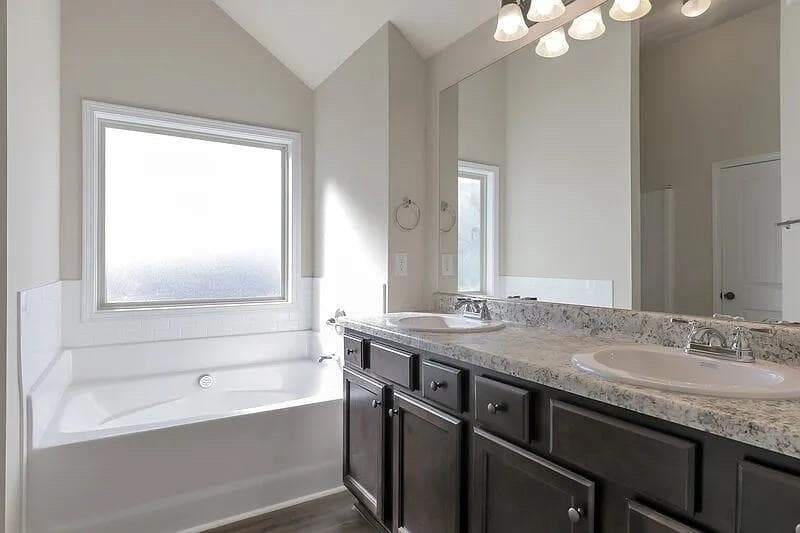 5 bedroom, 3 bathroom, 2,377 sq ft single family residence for sale at 2454 Walker Drive, Hampton, GA 30228 — photo 10