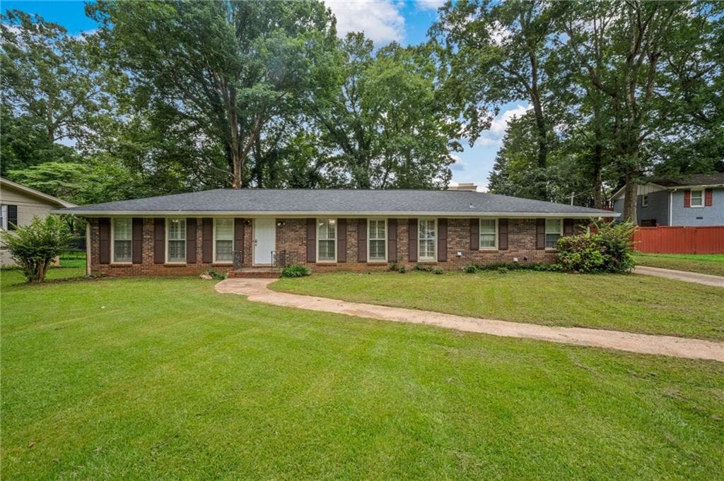 2 bedroom, 2 bathroom, 1,300 sq ft single family residence for rent at 4839 Lehigh Drive, Douglasville, GA 30135 for $4,500 a month