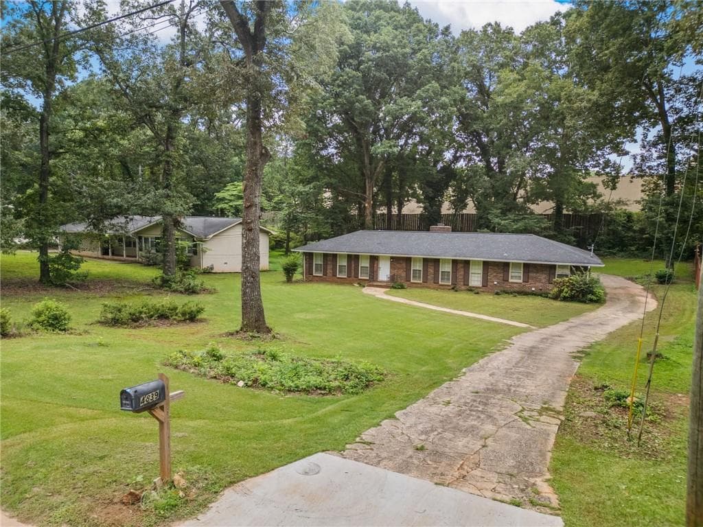 2 bedroom, 2 bathroom, 1,300 sq ft single family residence for rent at 4839 Lehigh Drive, Douglasville, GA 30135 for $4,500 a month — photo 4