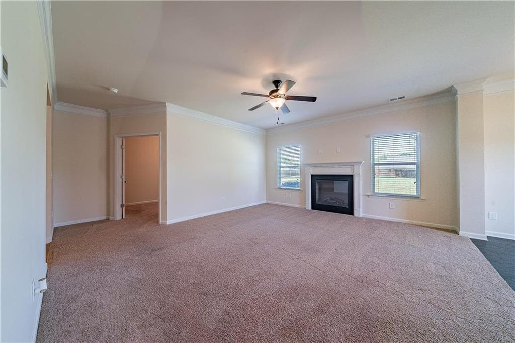 3 bedroom, 4 bathroom, 2,980 sq ft single family residence under contract at 10 Edgewater Court, Covington, GA 30016 — photo 8