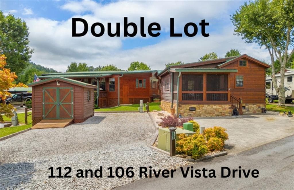2 bedroom, 1 bathroom, 626 sq ft single family residence sold at 112 & 106 River Vista Drive, Dillard, GA 30537