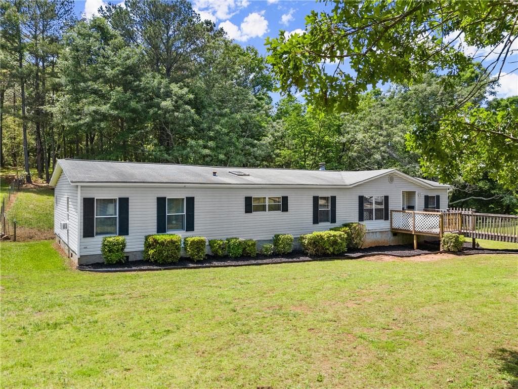 1000 Jim Johnson Road, Winder, GA 30680 — most recent listing photo