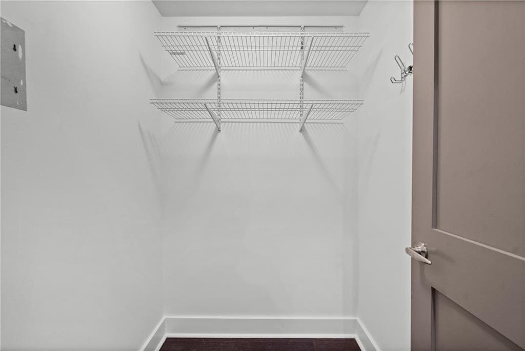 2 bedroom, 2 bathroom, 1,256 sq ft condominium for sale at 1100 Howell Mill Road 212, Atlanta, GA 30318 — photo 7