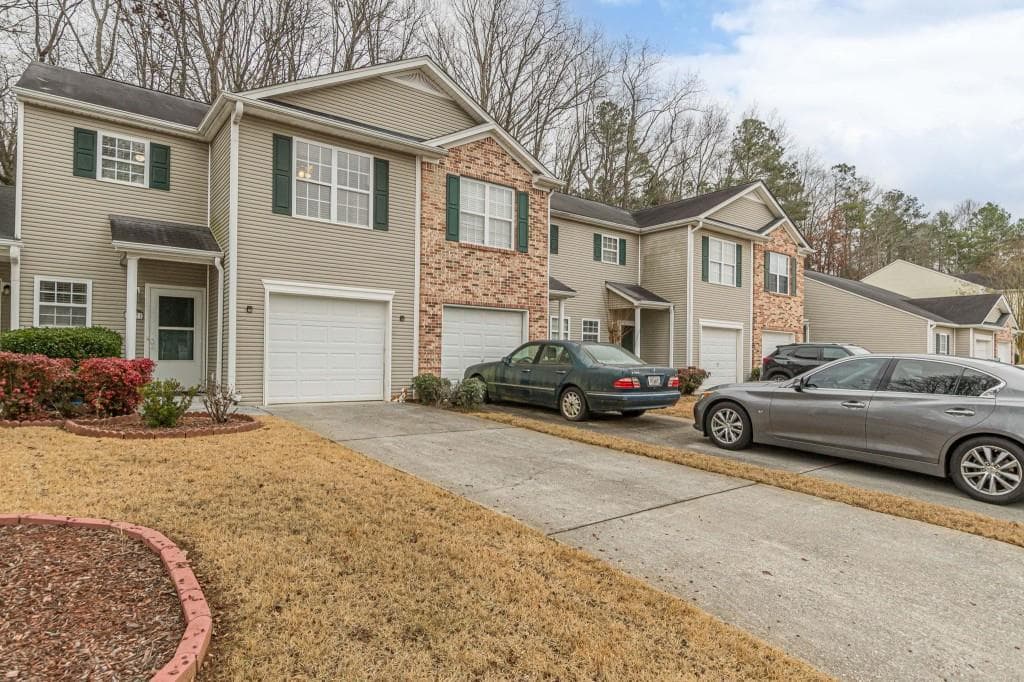 3 bedroom, 3 bathroom, 1,380 sq ft townhouse for sale at 137 Venture Path, Hiram, GA 30141 — photo 5