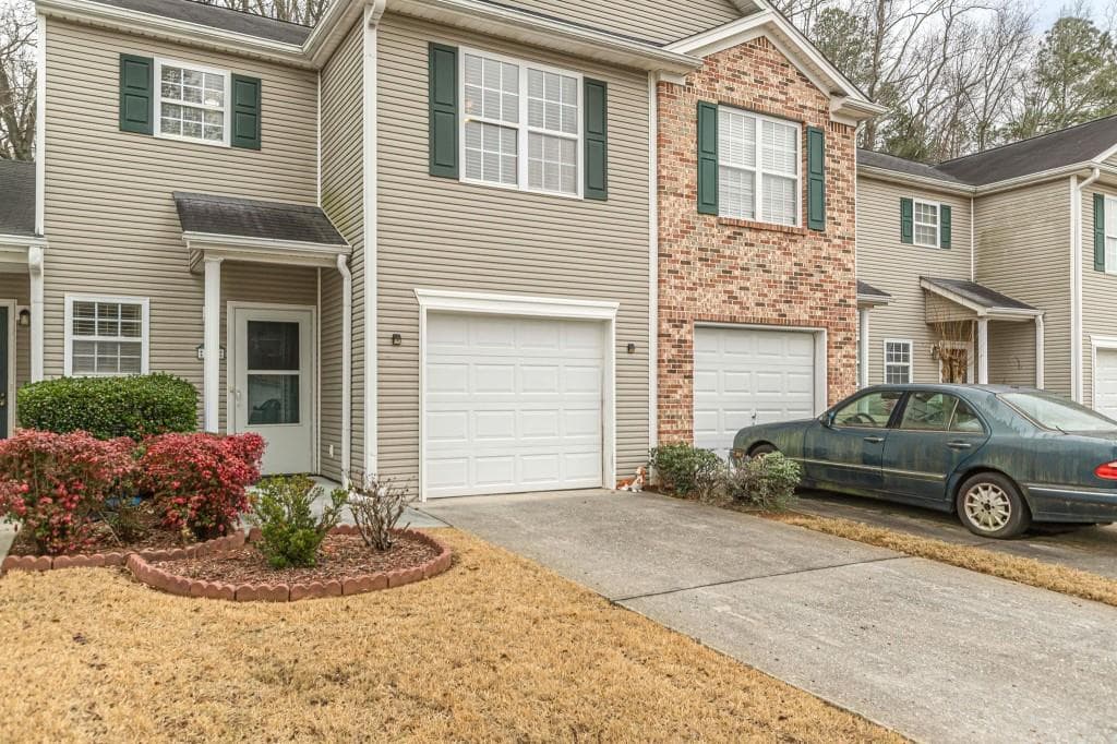 3 bedroom, 3 bathroom, 1,380 sq ft townhouse for sale at 137 Venture Path, Hiram, GA 30141 — photo 6